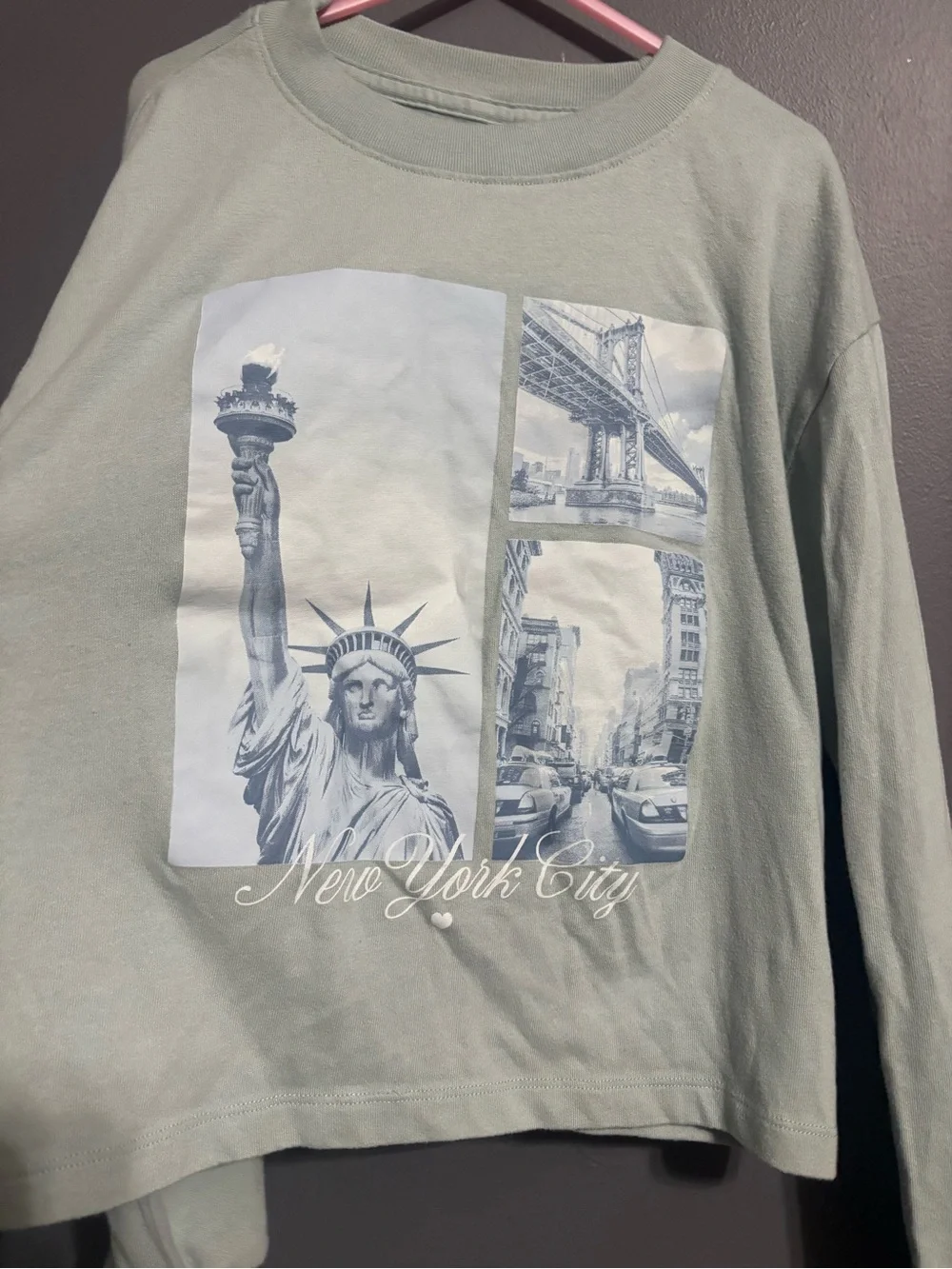 abercrombie kids Green preppy NYC Statue of Liberty cropped Graphic Tee kid 9/10
